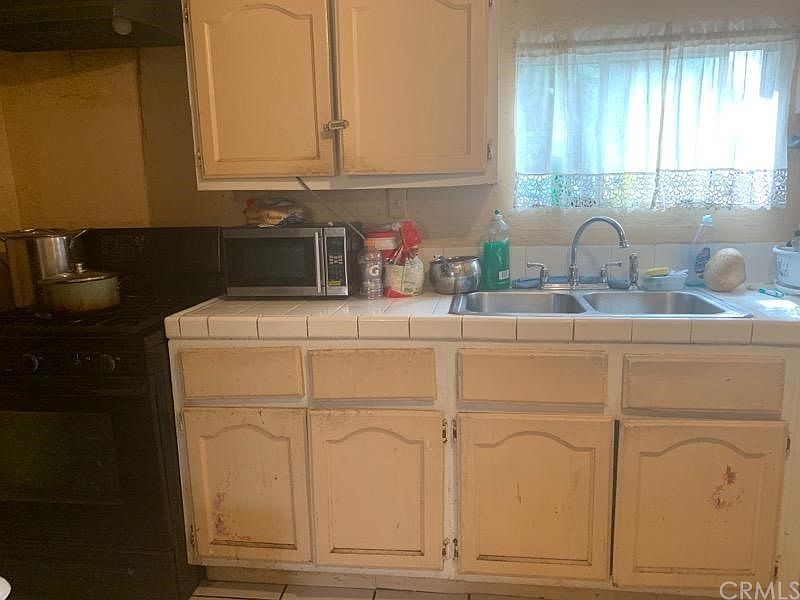 1st image of 1405 E Cruces St