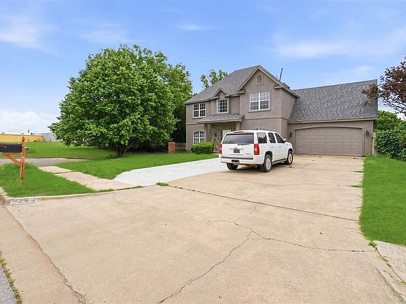 4th image of 5406 NW Wilfred Dr