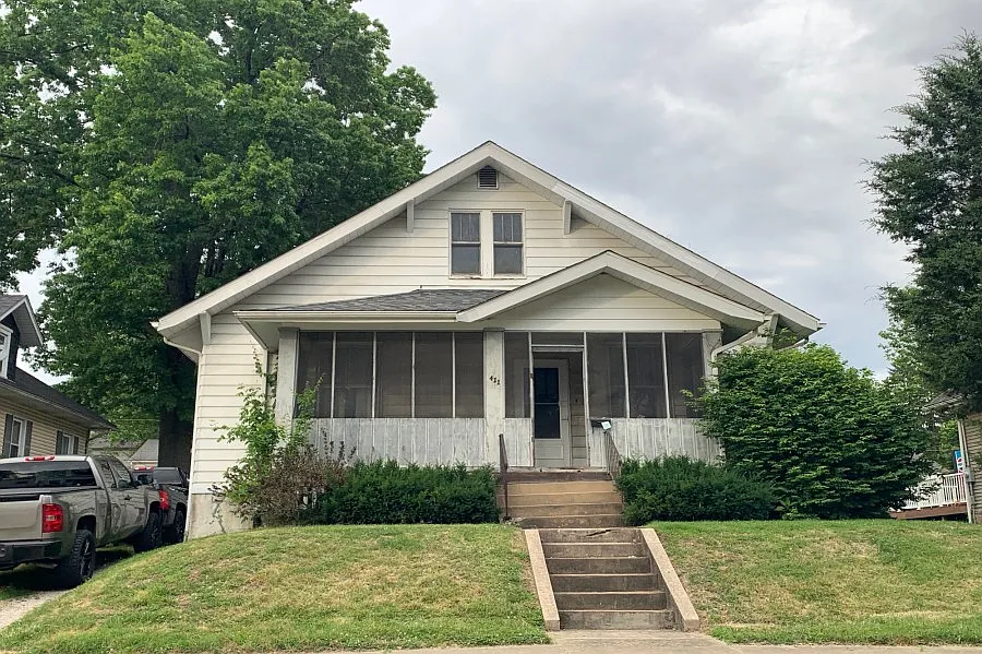 411 Union Ave photo 1