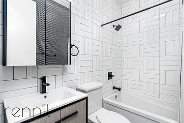 Rented by Rennit Inc.