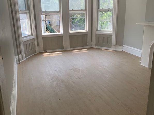 213 16th Ave Floor 2