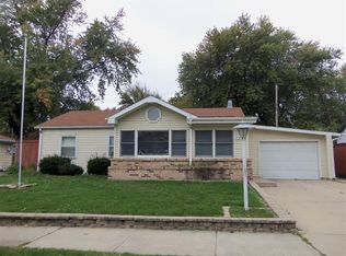 7844 Bertram Ave, Hammond, IN 46324