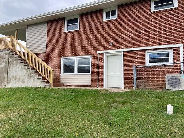 1st image of 1704 Highpoint Ave #2