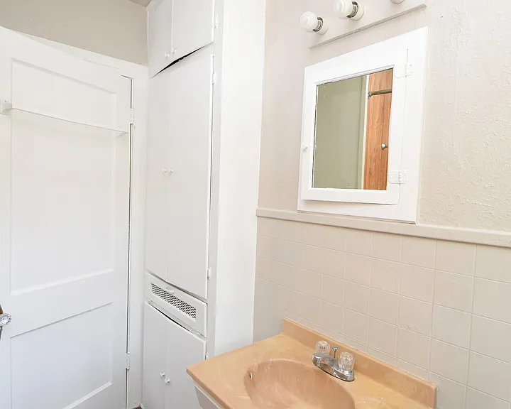 3701 Werner Ave — Photo 18