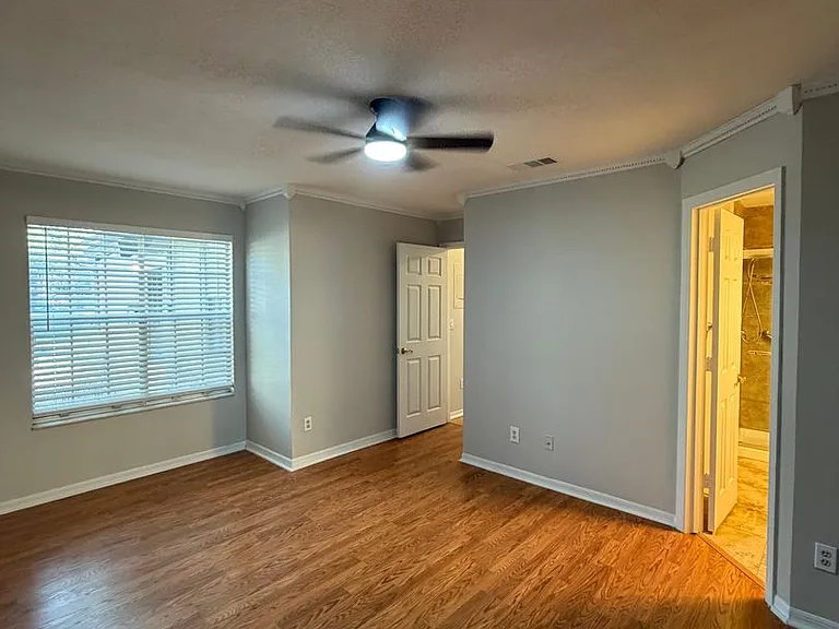 949 Bird Bay Ct #101 — Photo 10