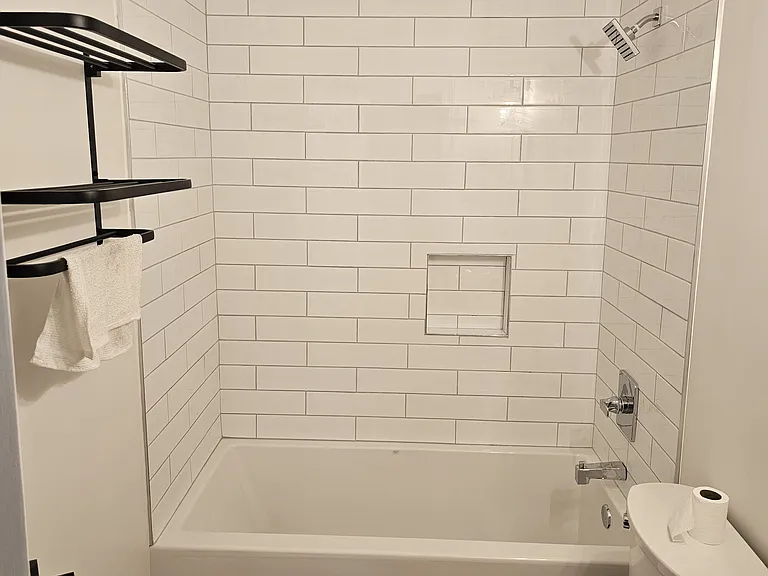 108 Beverly Dr — Photo 18