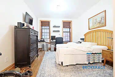Rented by SBJ Brokerage, LLC