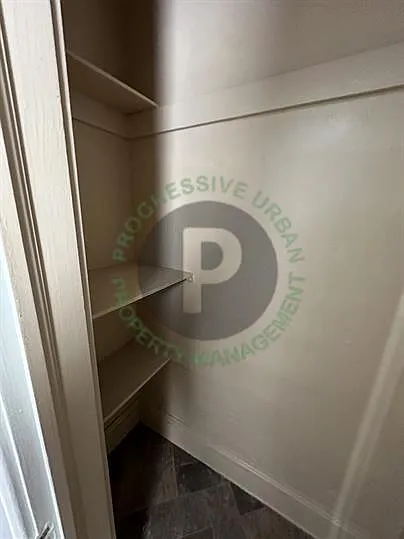 2059 W 105th St #4 — Photo 14