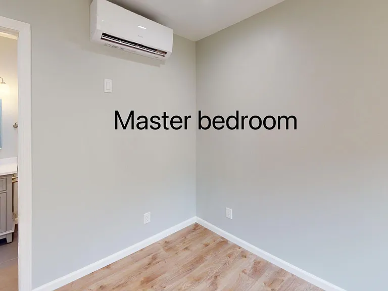 1047 Eugene Ave #2 — Photo 3