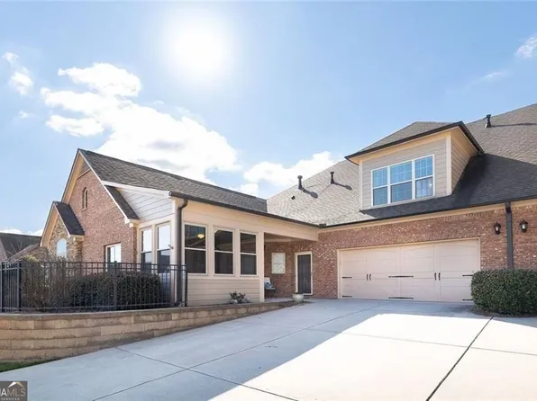 6014 Brookhaven Cir, Duluth, GA 30097