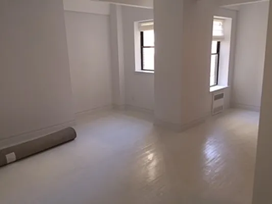 Rented by Jairo Arzt, LREB | media 19
