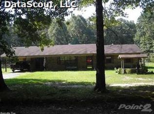 6011 Farm Ln, Pine Bluff, AR 71603