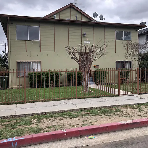 3266 Drew St Photo 1