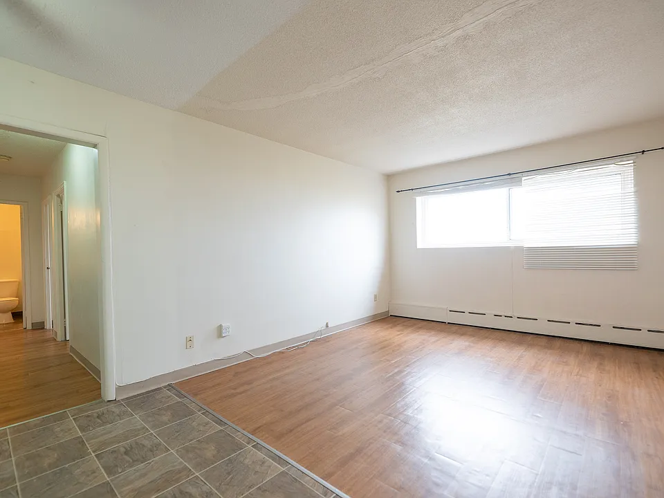 1139 Grant Ave