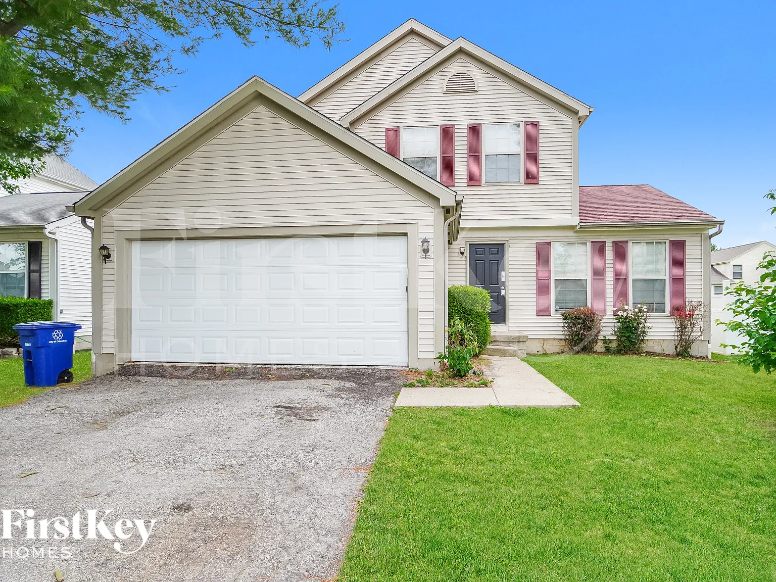 3 bed, 2.5 bath, 1490 sqft, $2,105 — Photo 1