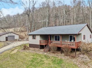 5295 Deer Rd SW, Bowerston, OH 44695