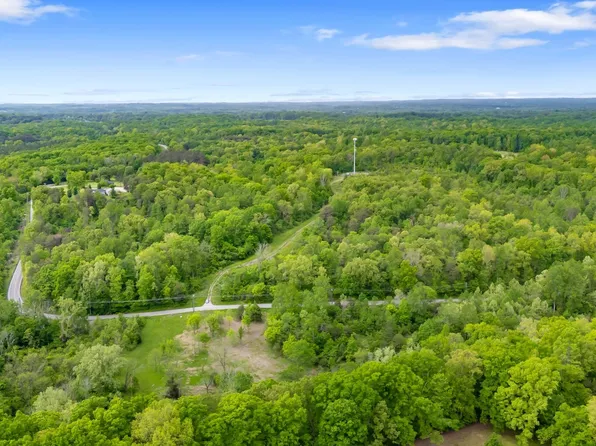 7749 Crow Cut Rd, Fairview, TN 37062