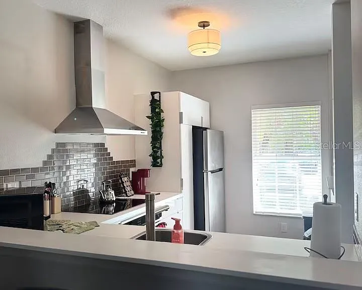 774 Chelsea Dr — Photo 4