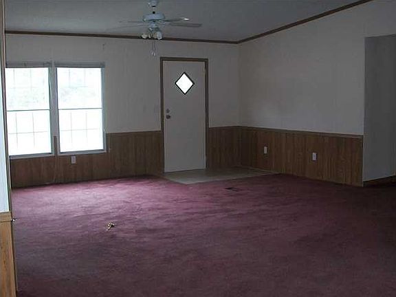 Stone Look FP in Living and Den area.