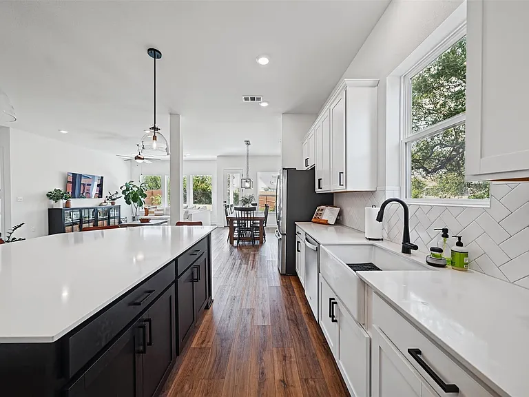 356 Crimson Sky Ct — Photo 11