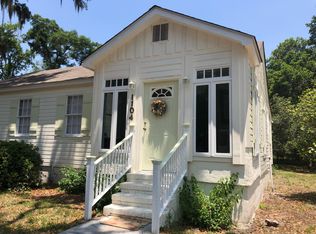 1104 13th St, Port Royal, SC 29935