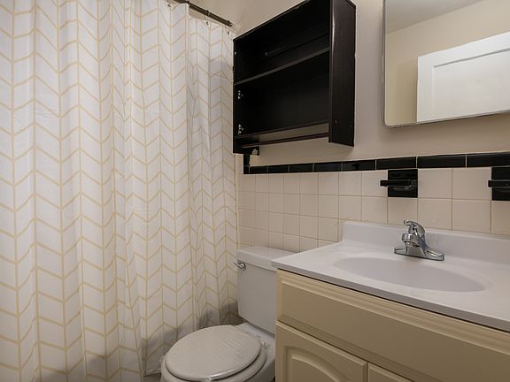 8322 Roanoke Ave #6-3_03172023