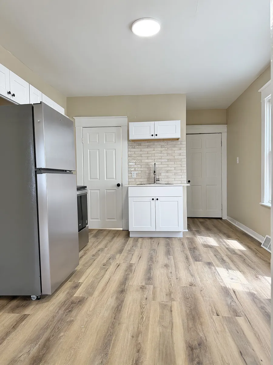 Building Photo - 2034 Avenue A #1