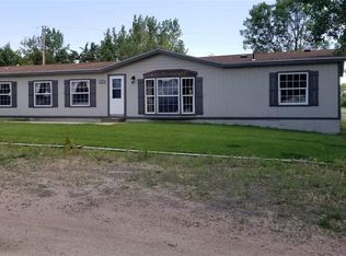 14 Petersons #2, Lewellen, NE 69147