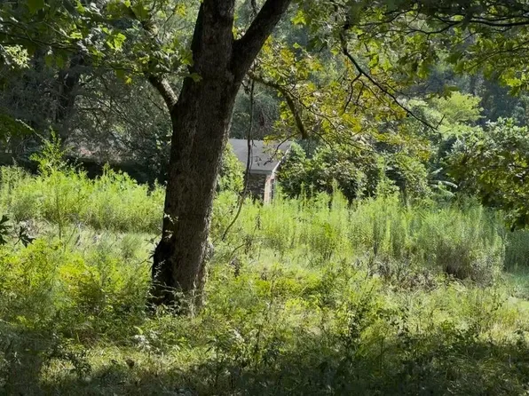 30 Hibiscus Ln, Natchez, MS 39120