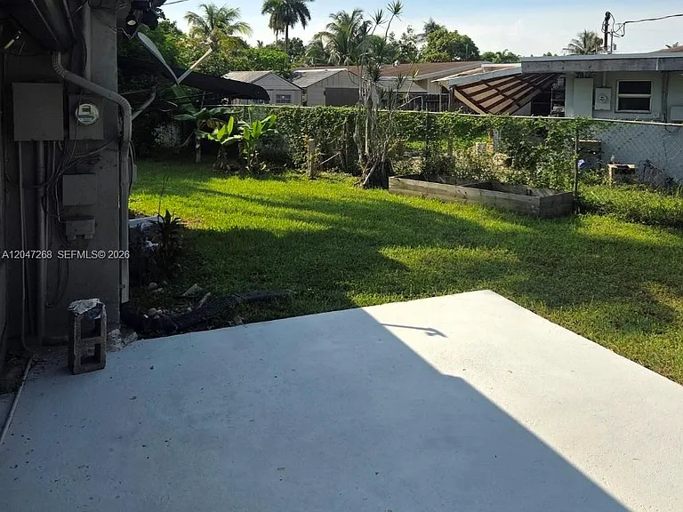 6118 Royal Palm Blvd — Photo 12