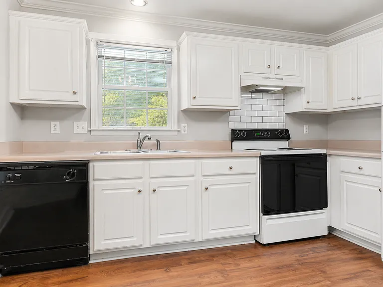10813 Kittery Pl — Photo 4