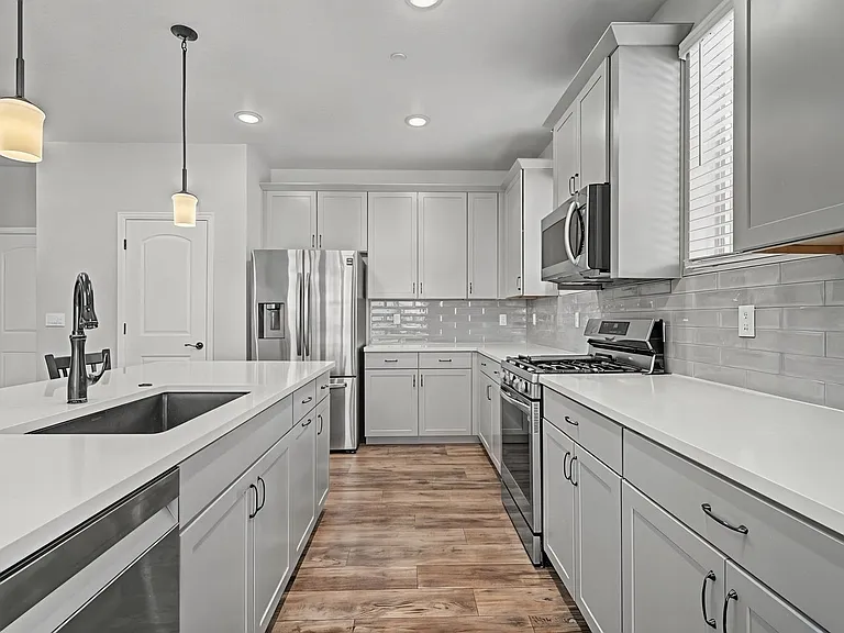 1554 Rose Quartz Hts — Photo 12