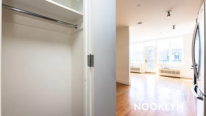 Rented by Nooklyn NYC LLC | media 25