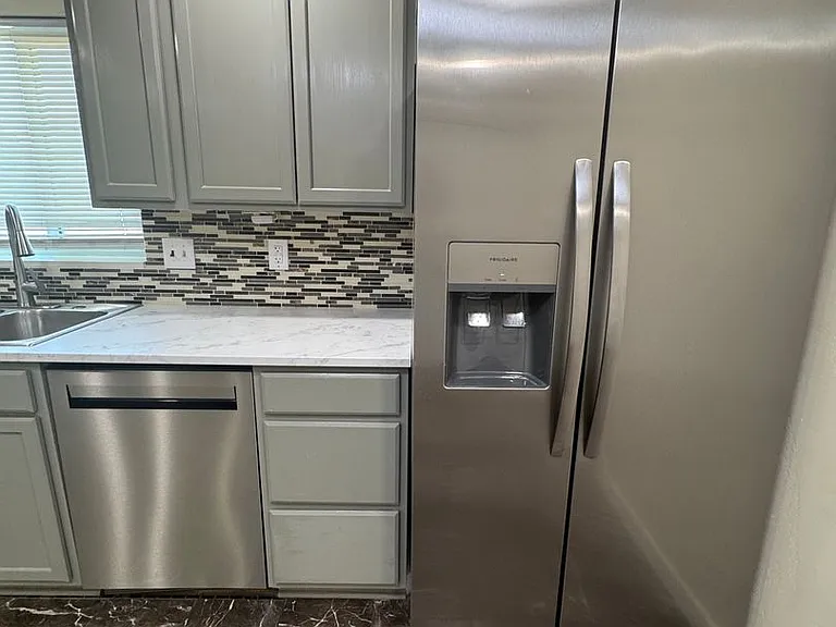 1509 S 1220 W — Photo 10