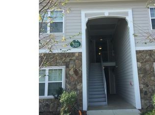 321 Gallery Dr APT 104, Spring Lake, NC 28390
