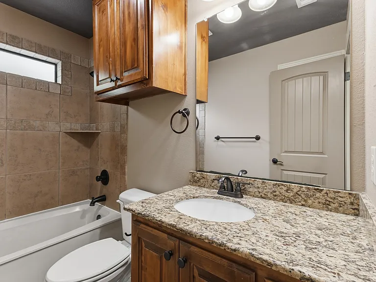 144 Roucourt Loop — Photo 16