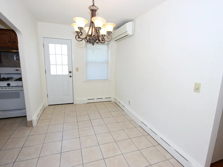 87 Malcolm Ave #1 — Photo 11