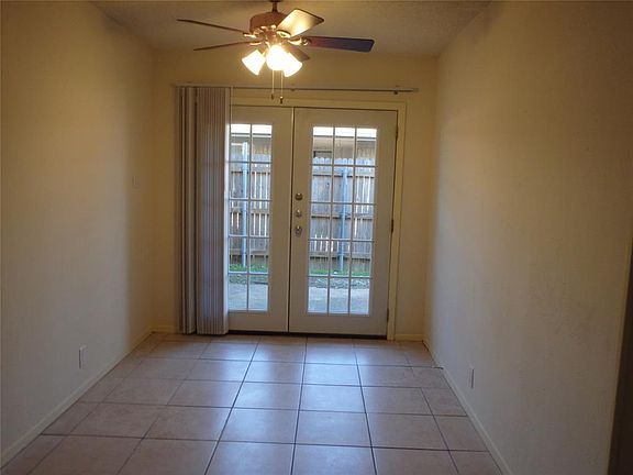 4th image of 313 Candlewood Pl
