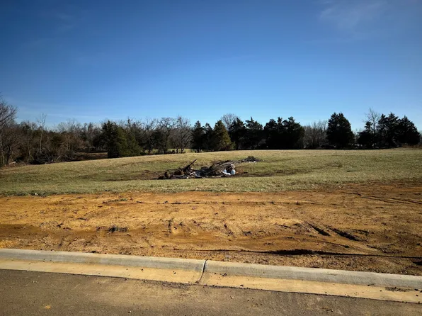 106 Dawn Ct, Richmond, KY 40475