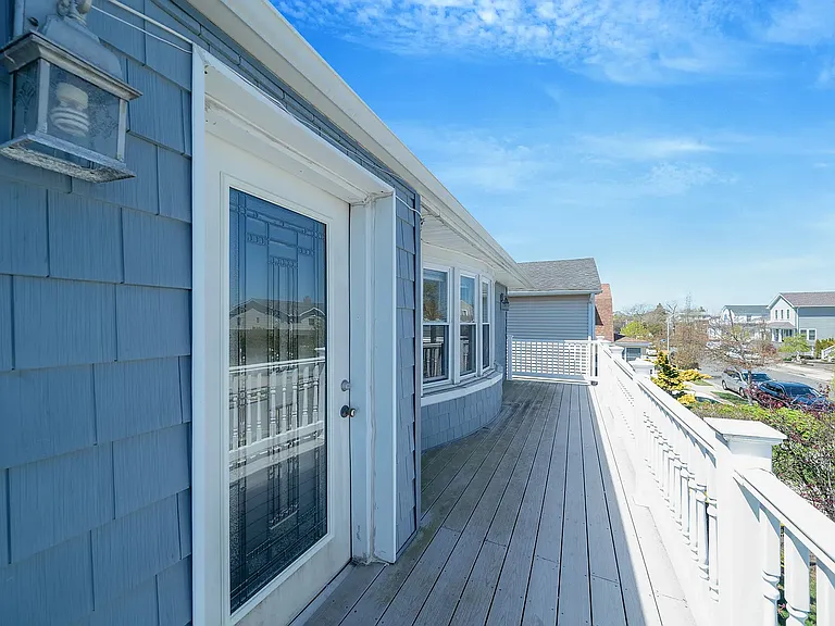 Large private front terrace