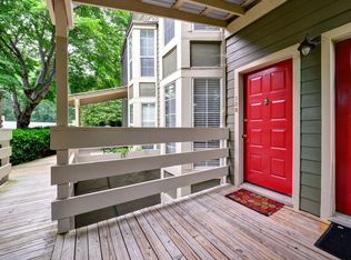 108 Riverview Dr SE, Marietta, GA