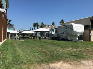 1246 Resort Rd, Crystal Beach, TX 77650