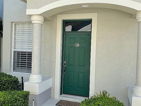5th image of 624 Grasslands Village Cir