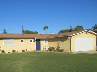 933 Cole Ave, Clovis, CA 93612