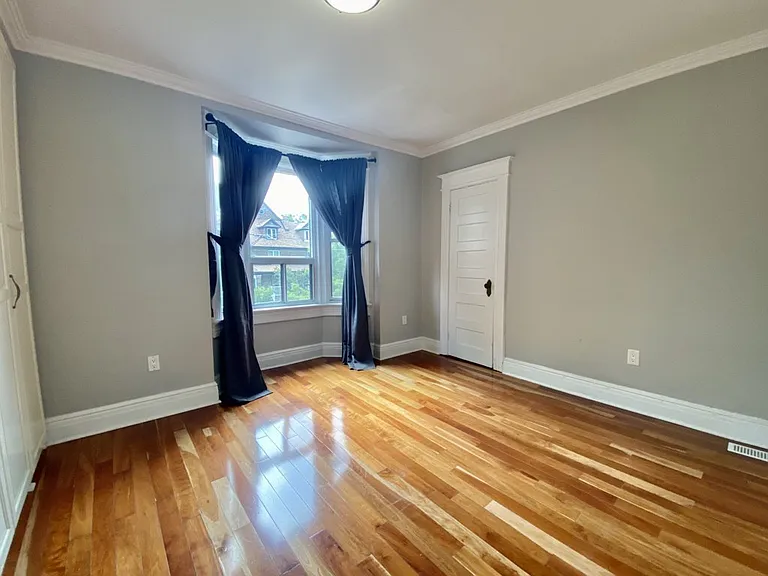 85 Arundel Ave — Photo 20