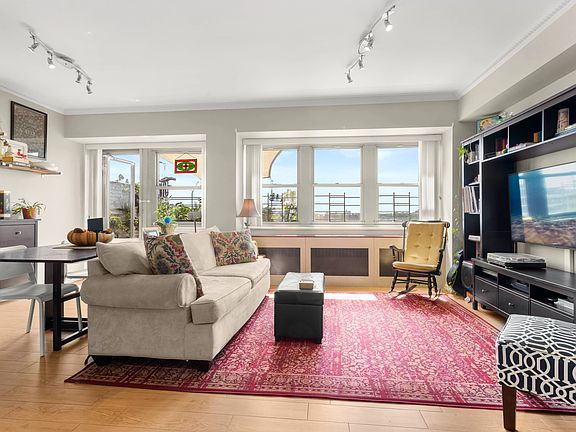 3rd image of 290 W 232nd St APT 21D