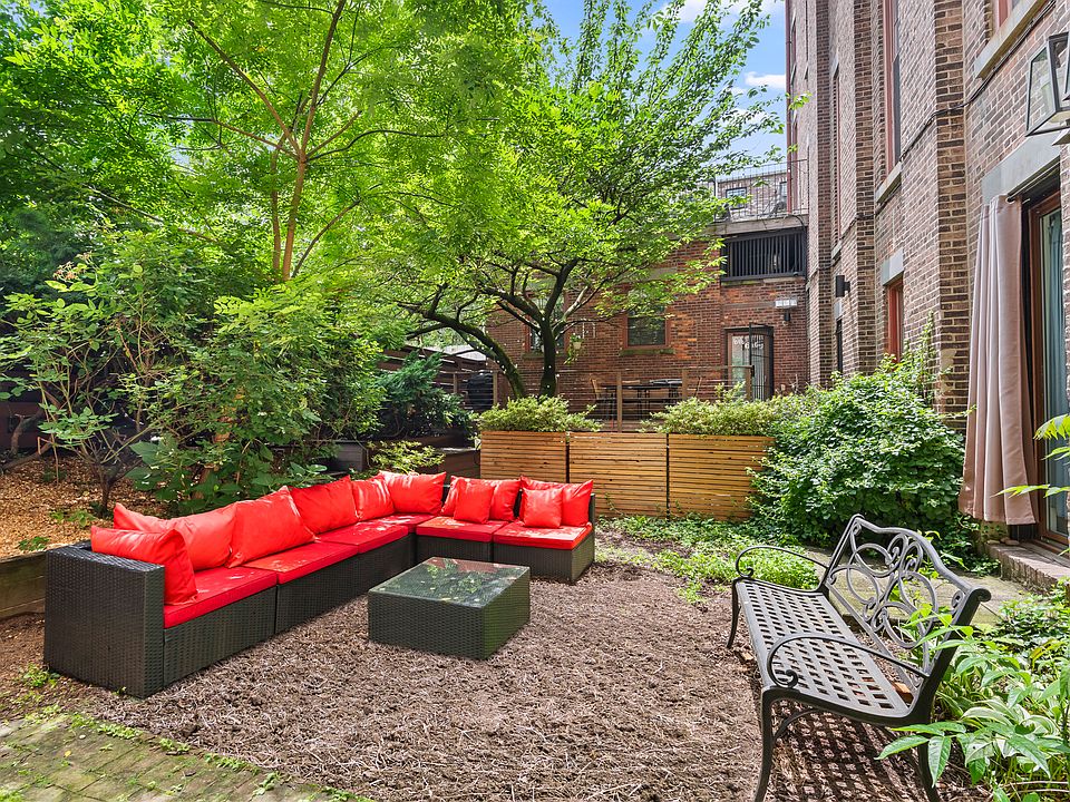 1st image of 174 Pacific St APT 1F