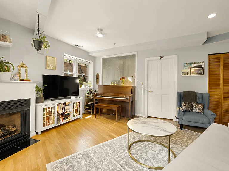 70 Rhode Island Ave NW #202 — Photo 15