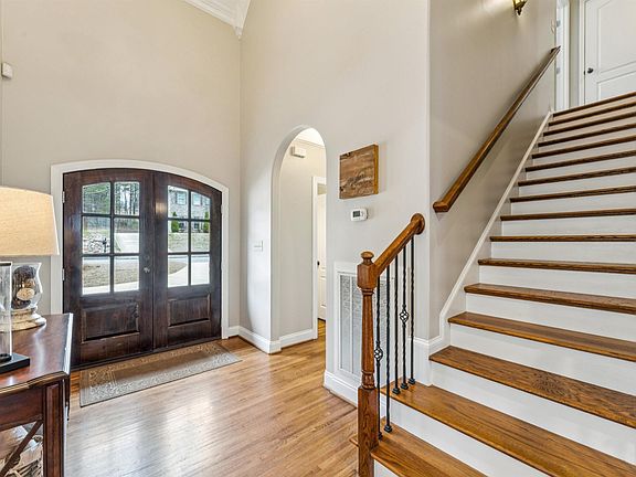 2nd image of 2041 Enclave Dr