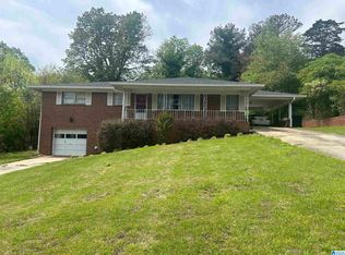 115 Pinecrest Rd, Bessemer, AL 35023